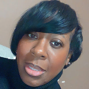 Meet your Posher, Latoya